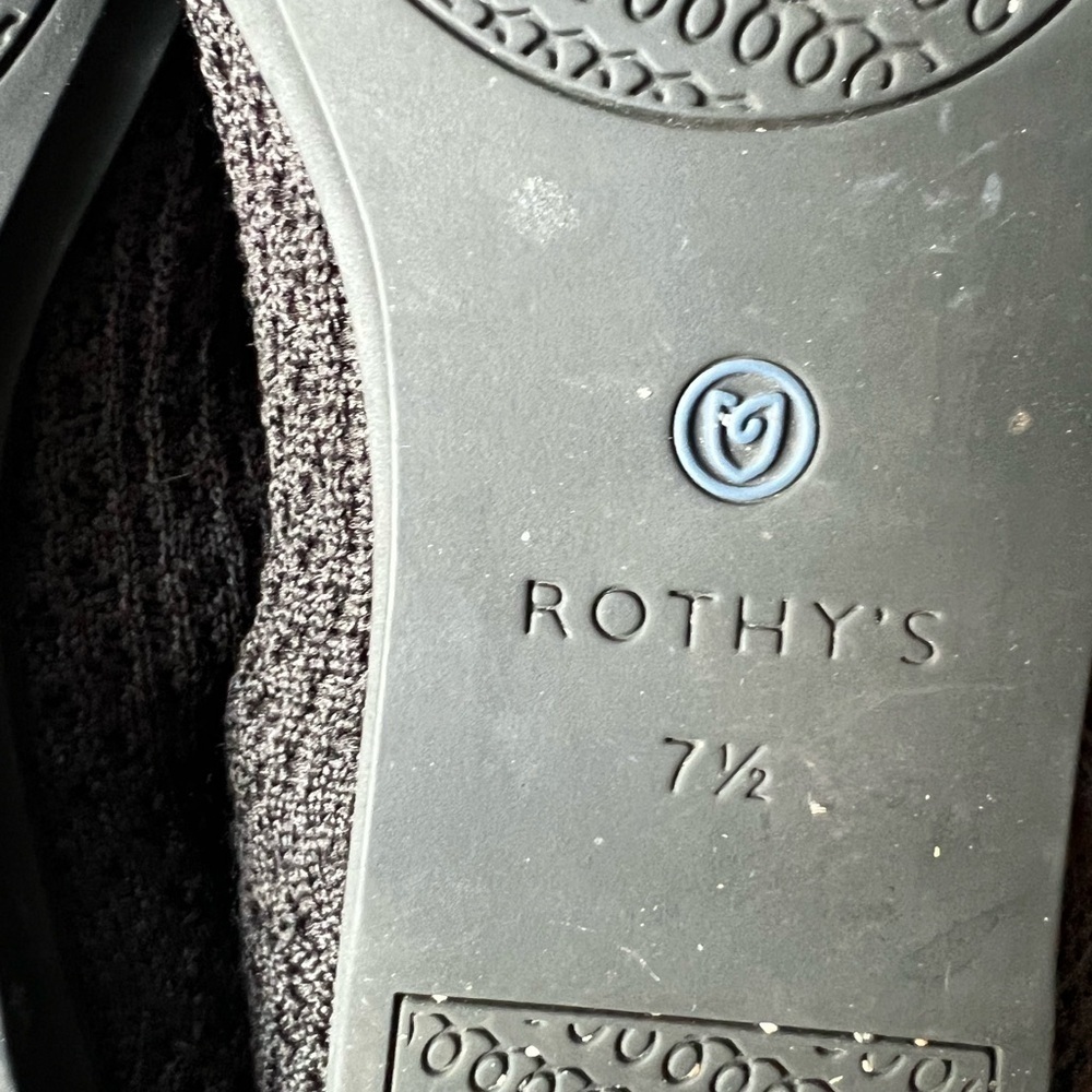Rothy’s The Loafer in Black Honeycomb, size 7 - Picture 6 of 6